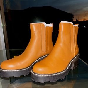 🥧Tan Platform Calvin Klein Boots🥧